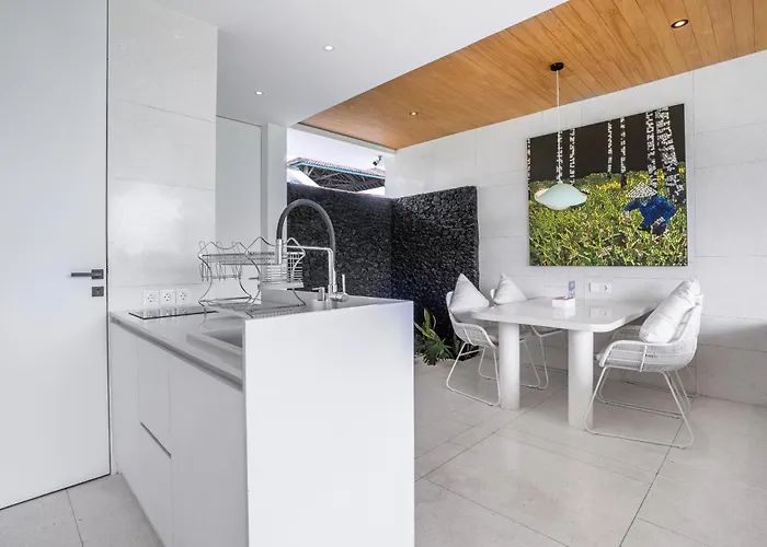 Villa Flow Ii *